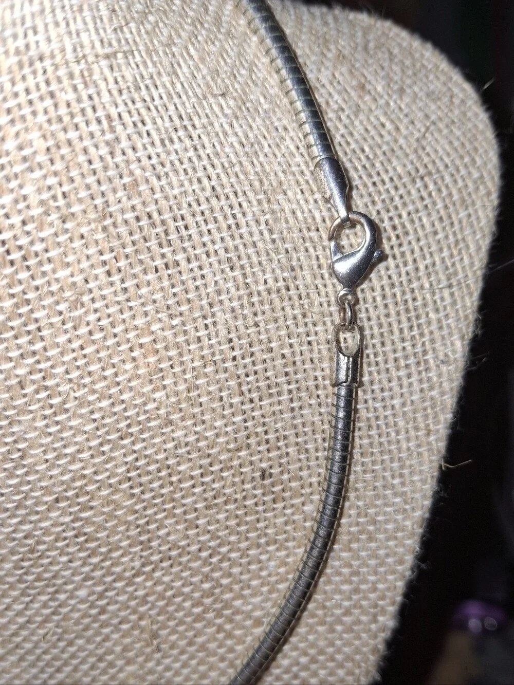 Silvertone Necklace Semi Rigid Choker Collar Unbranded